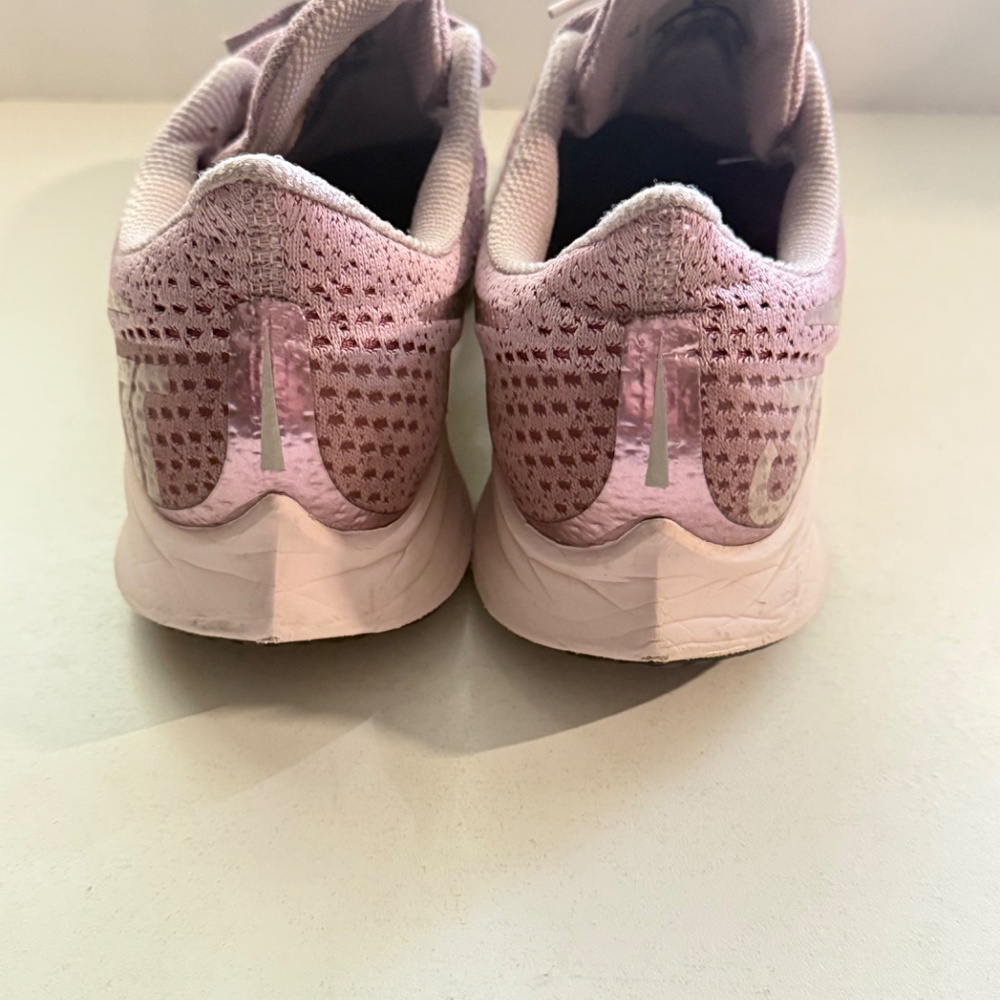 Women's Nike Zoom Pegasus 35 Running Shoes, Size 9.5 - Picture 6 of 8